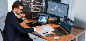 TIPS FOR CHOOSING BEST STOCK BROKER